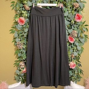 Kohl’s Joe B MIDI Skirt